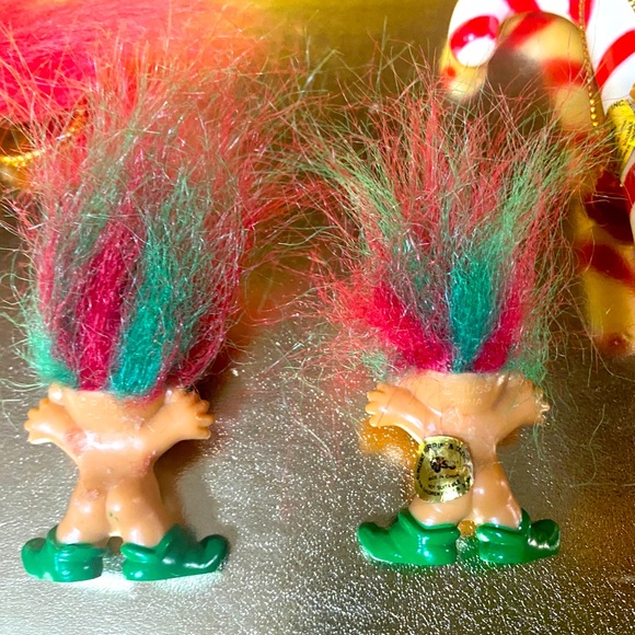 RUSS BERRIE VINTAGE CHRISTMAS ELF TROLLS & CANDY CANE ELF TROLL ORNAMENTS BUNDLE - Picture 16 of 16